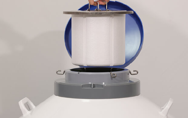 不蓋頸塞會導致液氮罐內(nèi)液氮純度降低嗎？