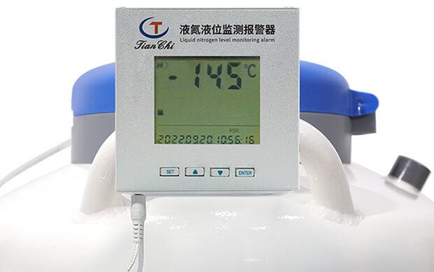 給大口徑液氮生物容器配備的報警器靈敏嗎？